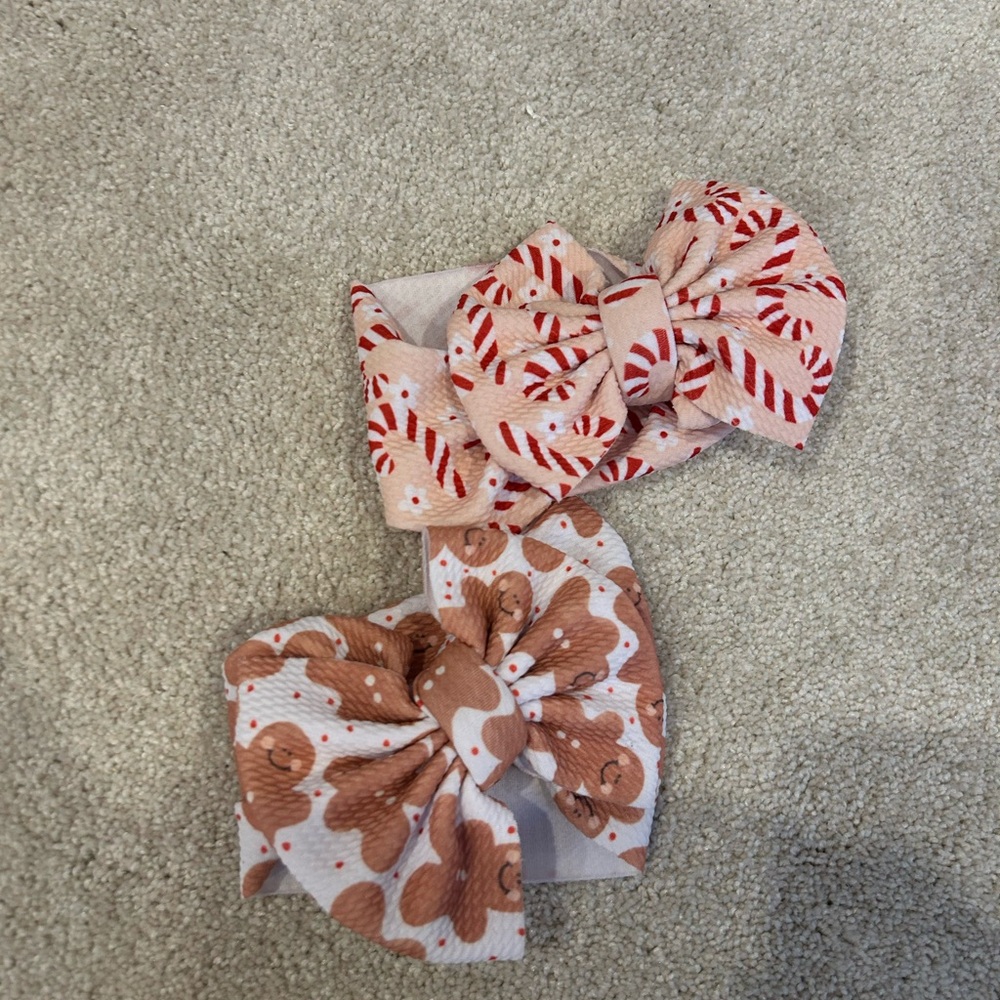 Newborn bows